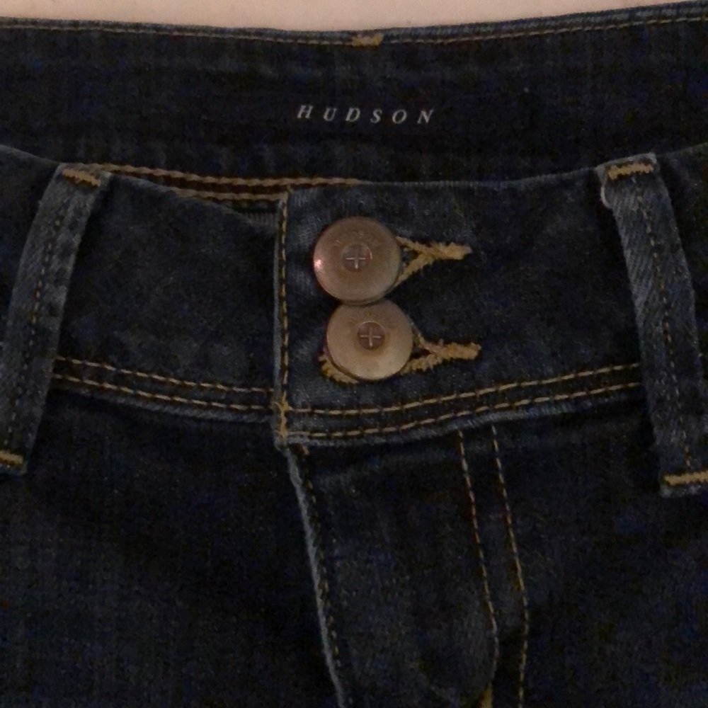 Hudson Beth Crop